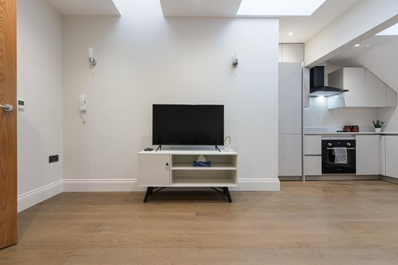 Ealing Residency Aparthotel London Exteriör bild