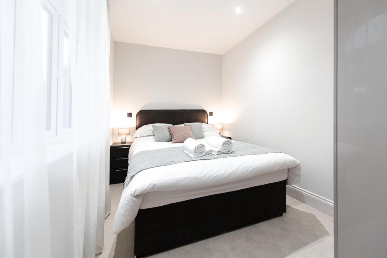 Ealing Residency Aparthotel London Exteriör bild
