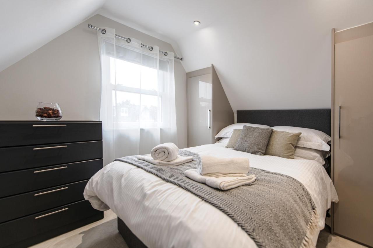 Ealing Residency Aparthotel London Exteriör bild