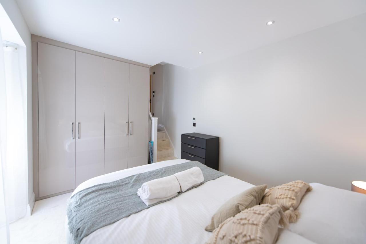 Ealing Residency Aparthotel London Exteriör bild