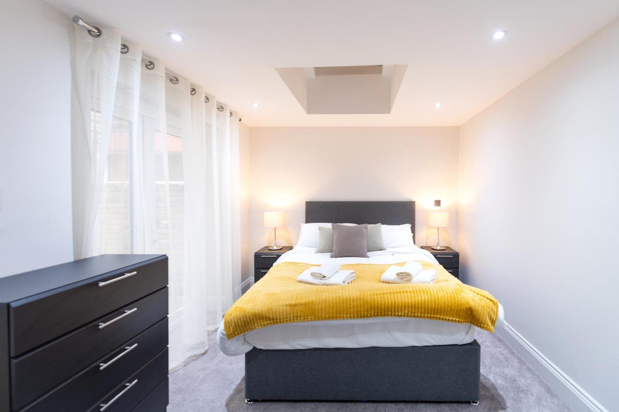 Ealing Residency Aparthotel London Exteriör bild