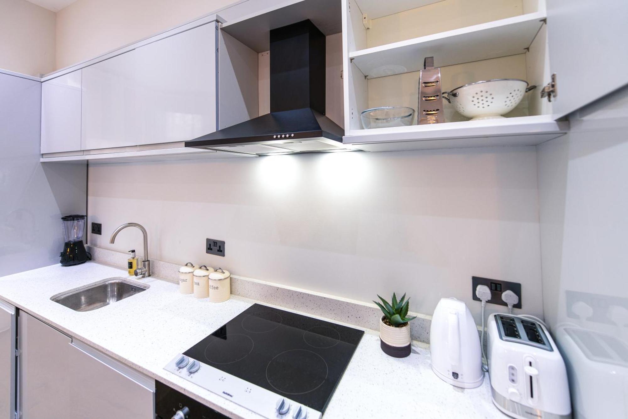 Ealing Residency Aparthotel London Exteriör bild