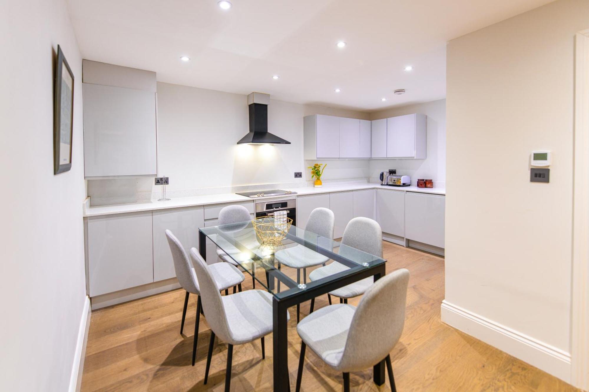 Ealing Residency Aparthotel London Exteriör bild